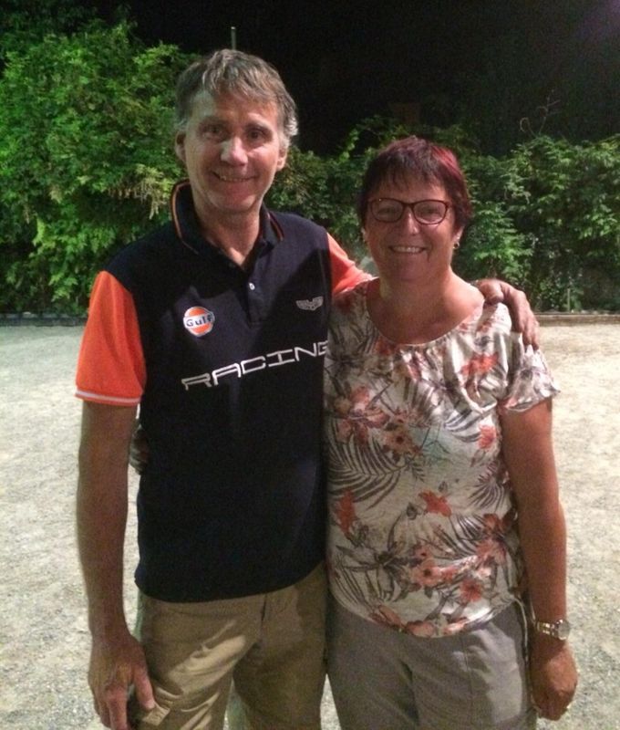 Jean-Claude Kallen et Mireille Jutzet finaliste à la Vogue de Veyrier. Bravo le Camp !