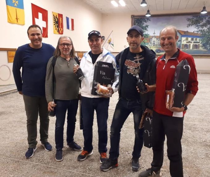Les finalistes du concours des Classes 2018 à Plan-les-Ouates.