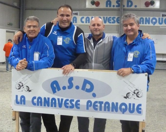 Gino Debellis, Vito Ciardo, Massimo Francioli (Président La Canavese Pétanque) Olivier Cairus. 
Belle journée de pétanque à Pertusio (TO) Italie - samedi 27 octobre 2018