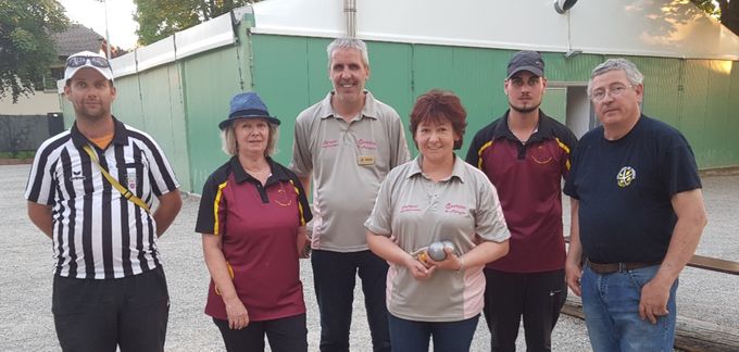 Champion Genevois Doublettes Mixtes 2019 - 2.06.2019 - Thônex
1. Bontemps Anne-Marie, Duparc David (PS Mategnin)
2. Girod Marlyse, Utz Alexandre (La Genevoise)
3. Camélique France, Camélique Luc (PS Mategnin)
3. El Moujdi Nadia, Koc Ali (Meyrin Pétanque)