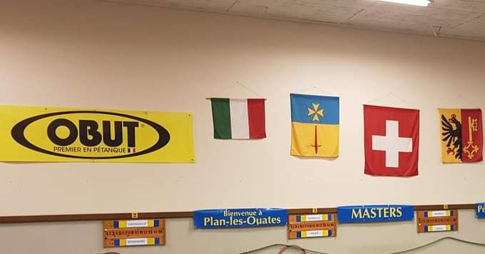 Notre boulodrome situé sous la salle communale de Plan-les-Ouates