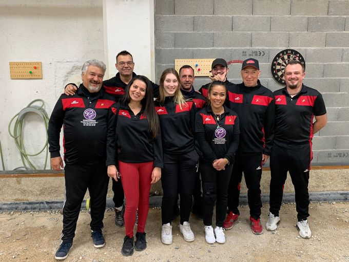 Team Sport Pétanque Carouge finit à la première place en ne laissant échapper qu'un seul point sur les 24 points en jeu.
Maintenant, nous n'avons plus qu'à encourager nos champions genevois qui participeront le dimanche 10 avril 2022 aux rencontres de promotion avec les champions de 1ère ligue des autres cantonales. 
Un grand merci aussi aux équipes suivantes pour leur participation «Anières, Camp, Carouge, Euroboules 1, Euroboules 2, Genevoise et Onésienne», ainsi que les coaches respectifs. 