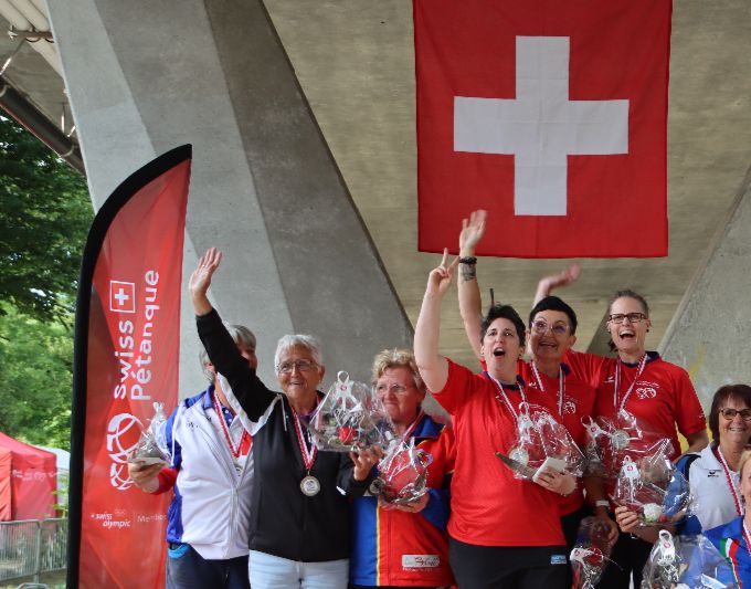 4 et 5 juin 2022 - Championnat de Suisse Triplette dames

1. LA LIENNOISE
2. MITIGE VD
3. PULLY AZZURRI
3. LES MEUQUEUX