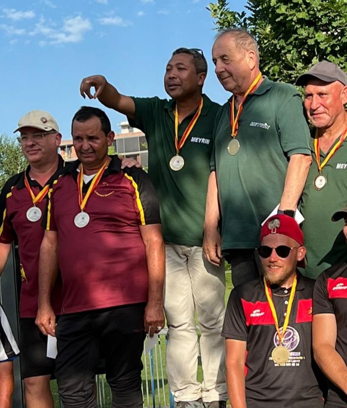 25-26 juin 2022 - Championnat Genevois doublette Seniors

1. MEYRIN PETANQUE
2. LA GENEVOISE
3. TEAM PETANQUE CAROUGE
3. MEYRIN PETANQUE